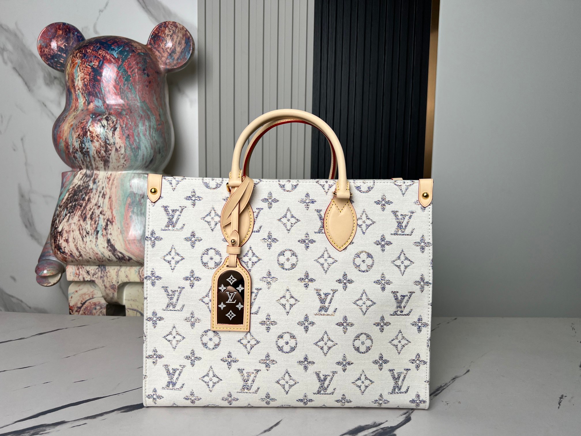 Louis Vuitton Shopping Bags